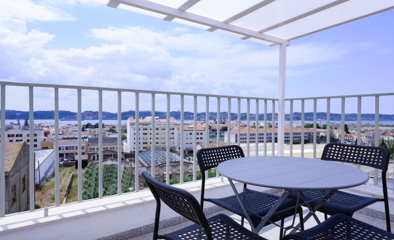 Apartment Ajuda Tagus River View Lisboa Dış mekan fotoğraf